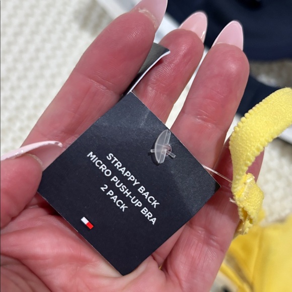 NWT Tommy Hilfiger Women's Navy and Yellow Bra Duo - Picture 4 of 6